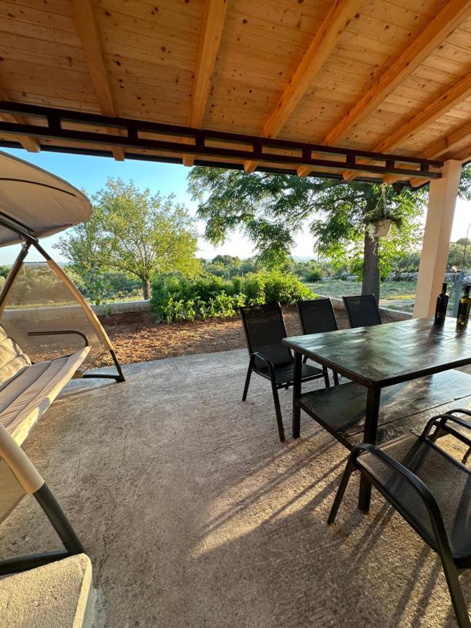 Relax And Unwind: Family-Friendly House Near Zadar In Zagrad Villa Exterior photo